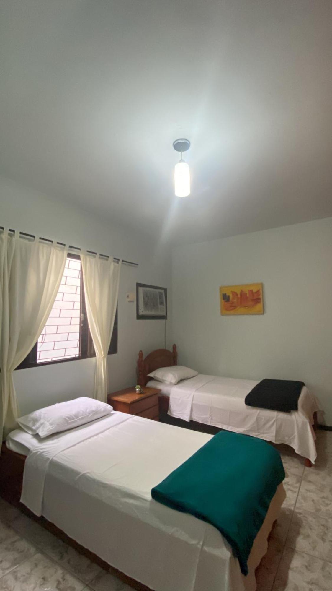 Triana Guest House Foz do Iguacu Bagian luar foto
