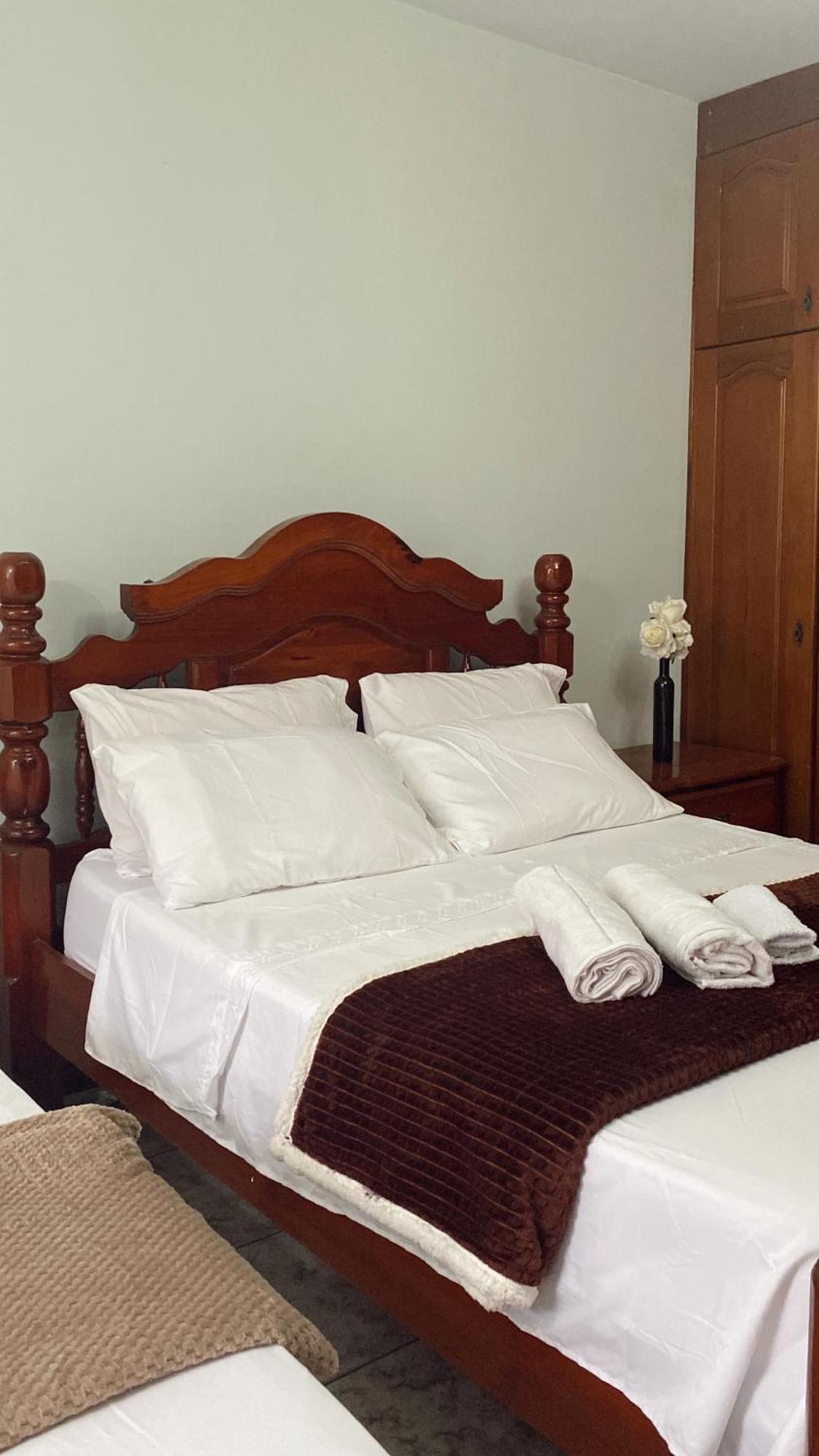 Triana Guest House Foz do Iguacu Bagian luar foto
