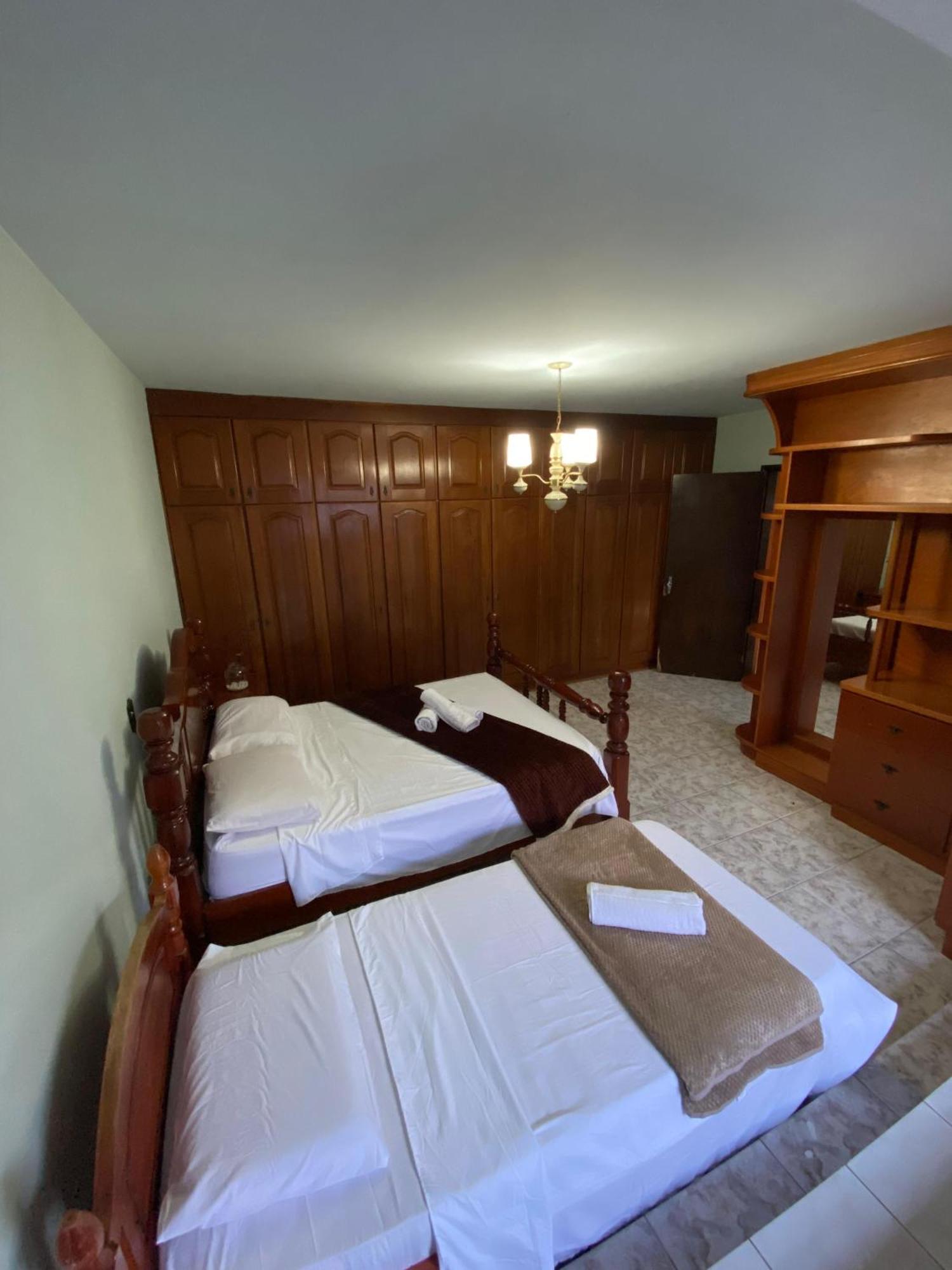 Triana Guest House Foz do Iguacu Bagian luar foto