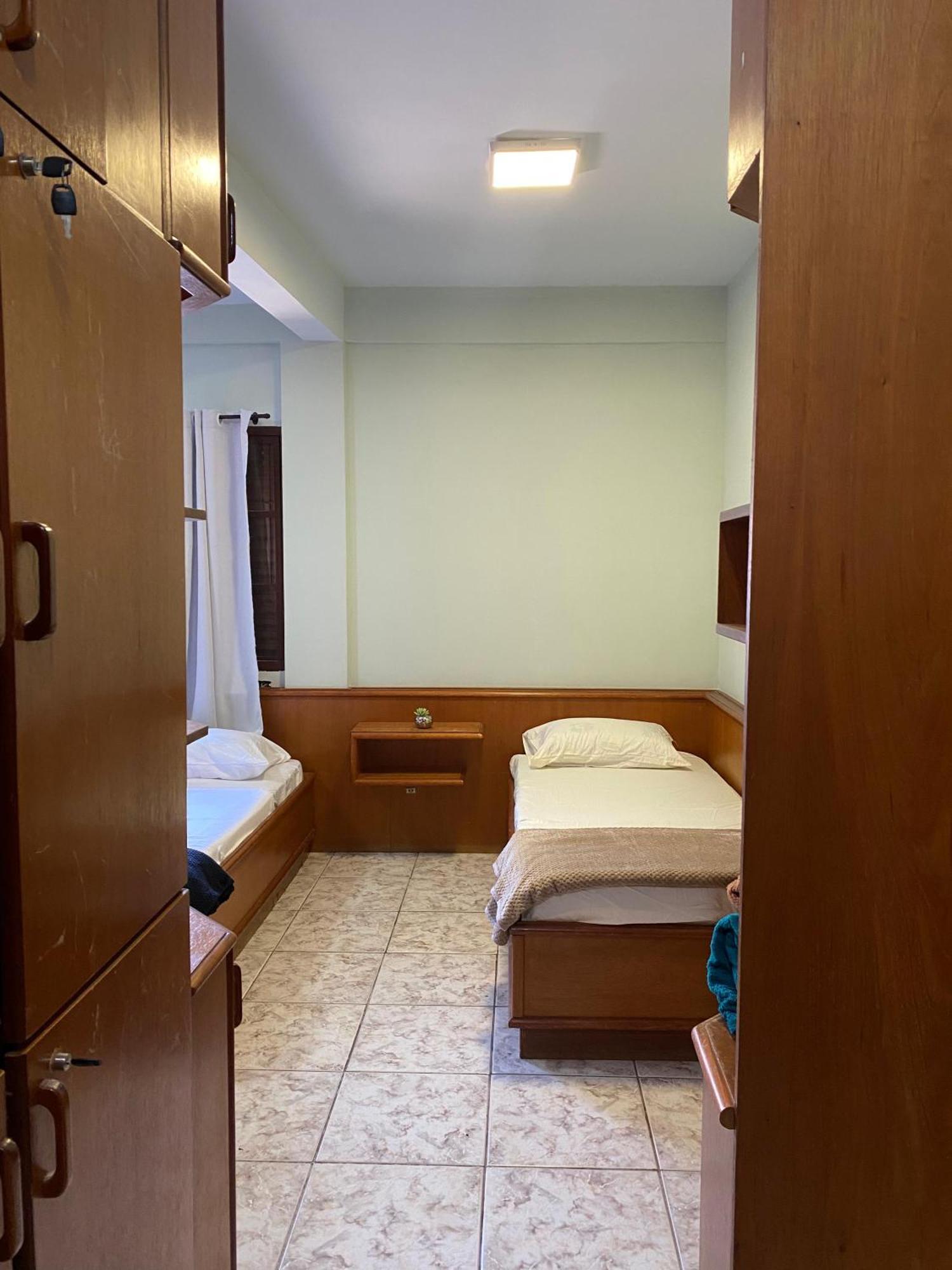 Triana Guest House Foz do Iguacu Bagian luar foto